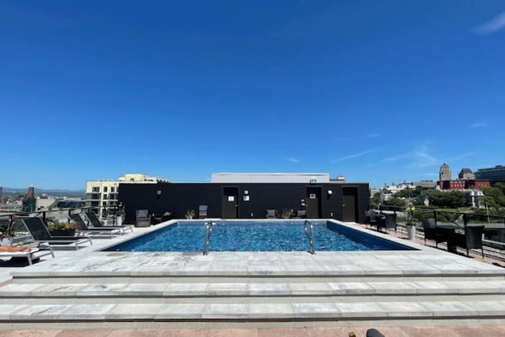 Condo Chic, Centre-Ville Piscine, Terrasse, Gym 퀘벡 외부 사진